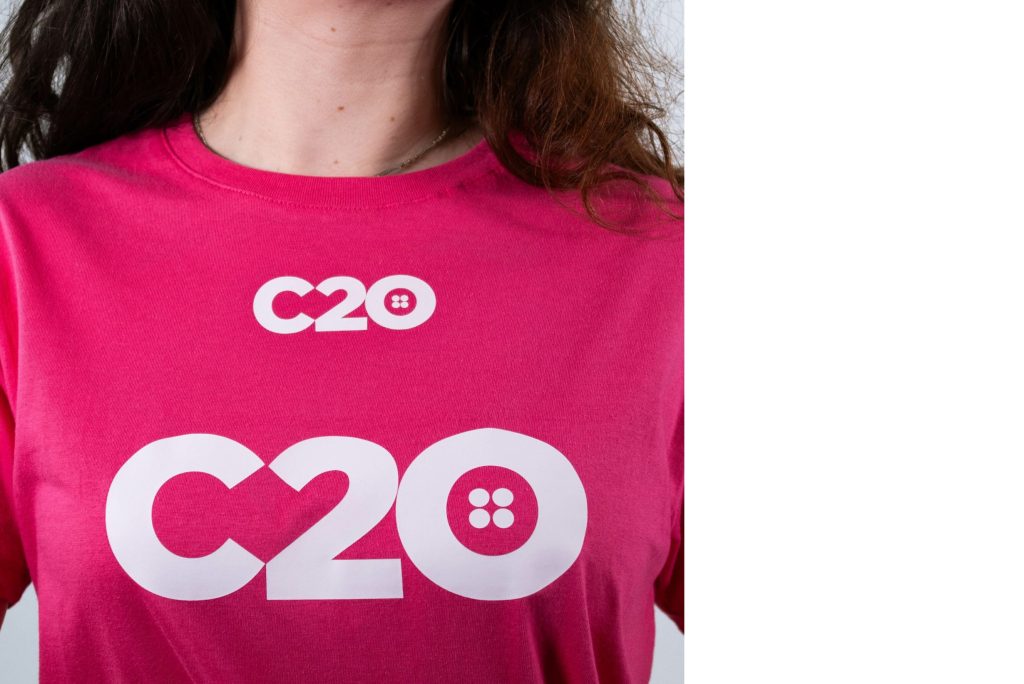 Pink t-shirt featuring Top Chest logo placement.